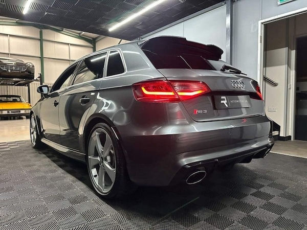 Used Audi RS3 2016 for sale - 76105883: Photo 10