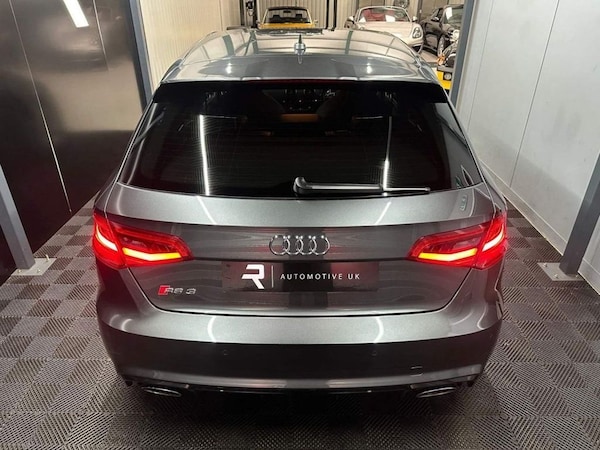 Used Audi RS3 2016 for sale - 76105883: Photo 15