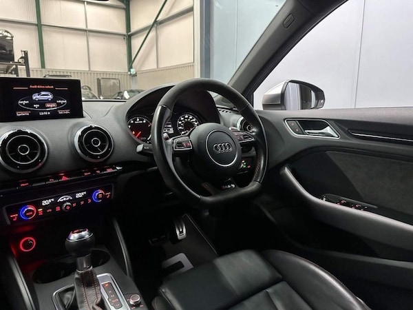 Used Audi RS3 2016 for sale - 76105883: Photo 44