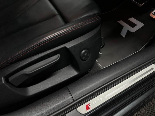 Used Audi RS3 2016 for sale - 76105883: Photo 45