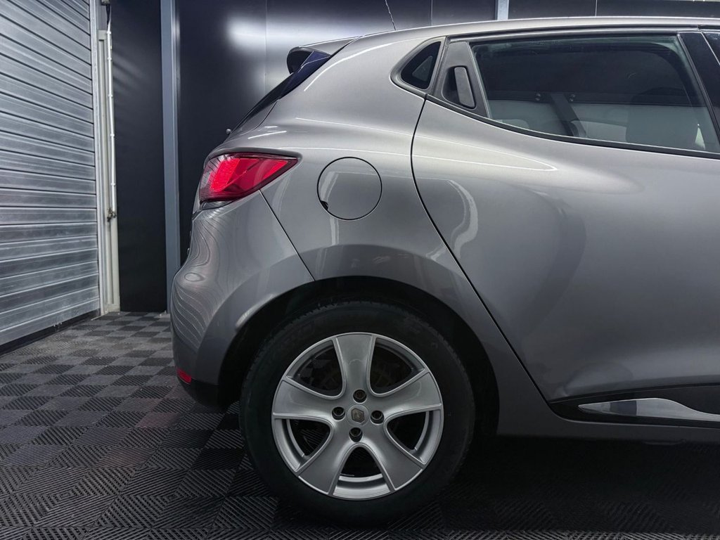 Used Renault Clio 2015 for sale - 78124355: Photo 21