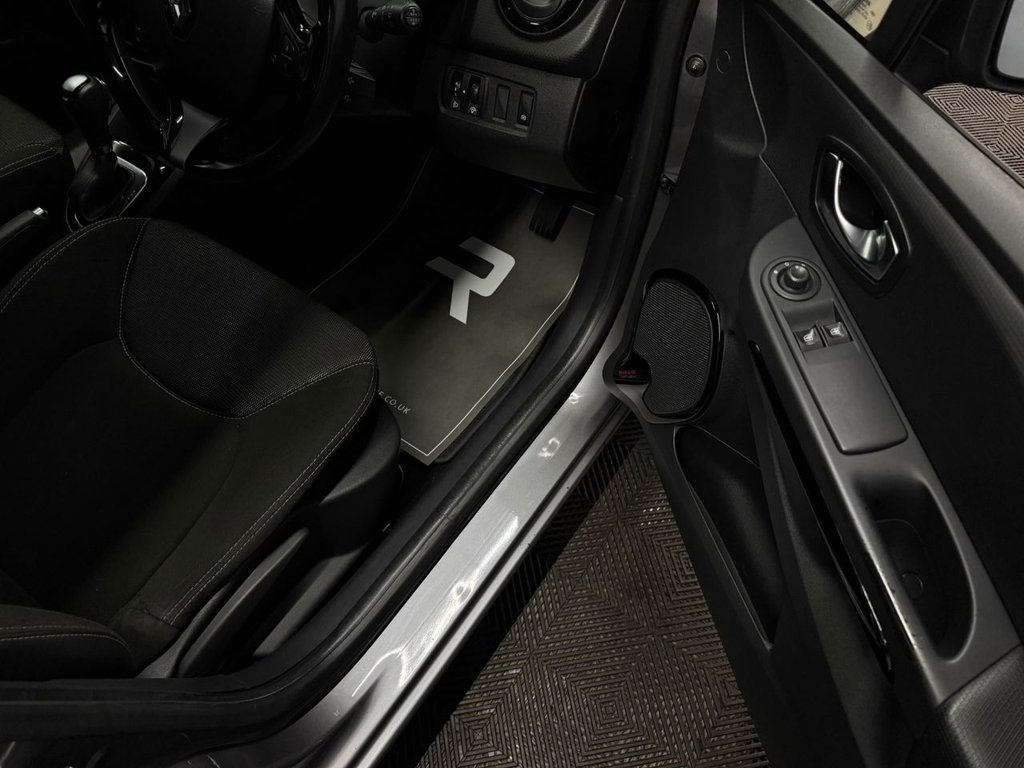 Used Renault Clio 2015 for sale - 78124355: Photo 44