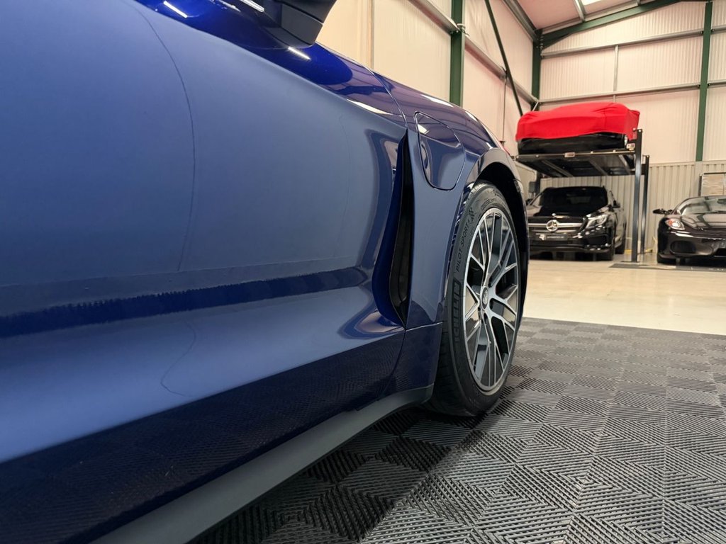 Used Porsche Taycan 2021 for sale - 77780259: Photo 16