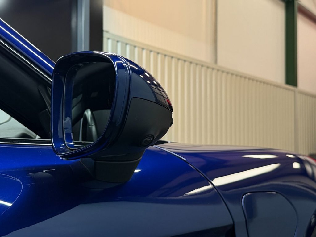 Used Porsche Taycan 2021 for sale - 77780259: Photo 18