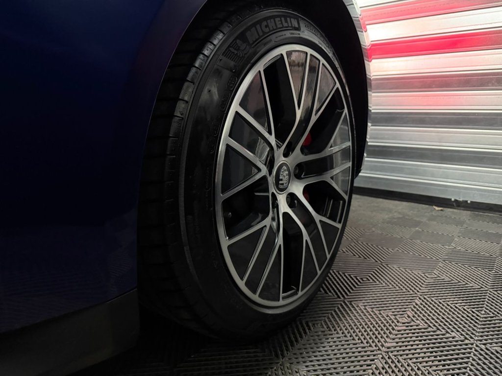 Used Porsche Taycan 2021 for sale - 77780259: Photo 23