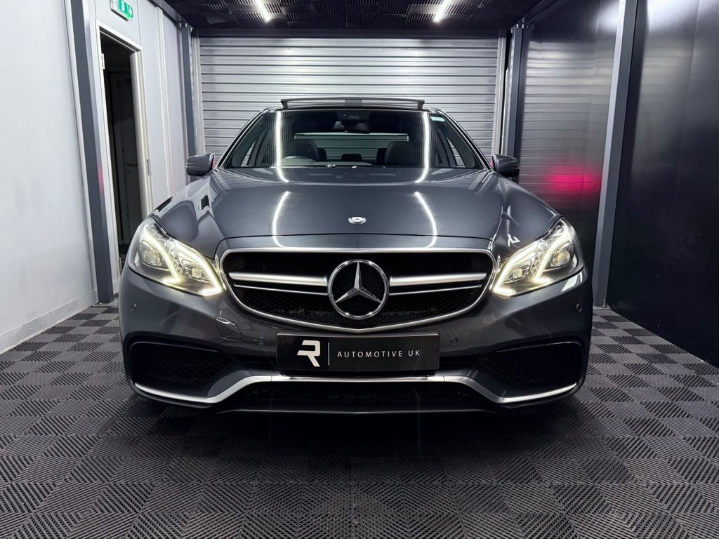 Used Mercedes-Benz E Class 2013 for sale - 76273966: Photo 2