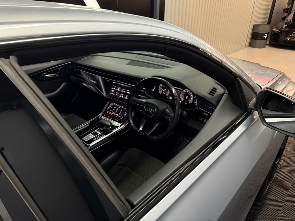 Used Audi Q8 2018 for sale - 77133129: Photo 42