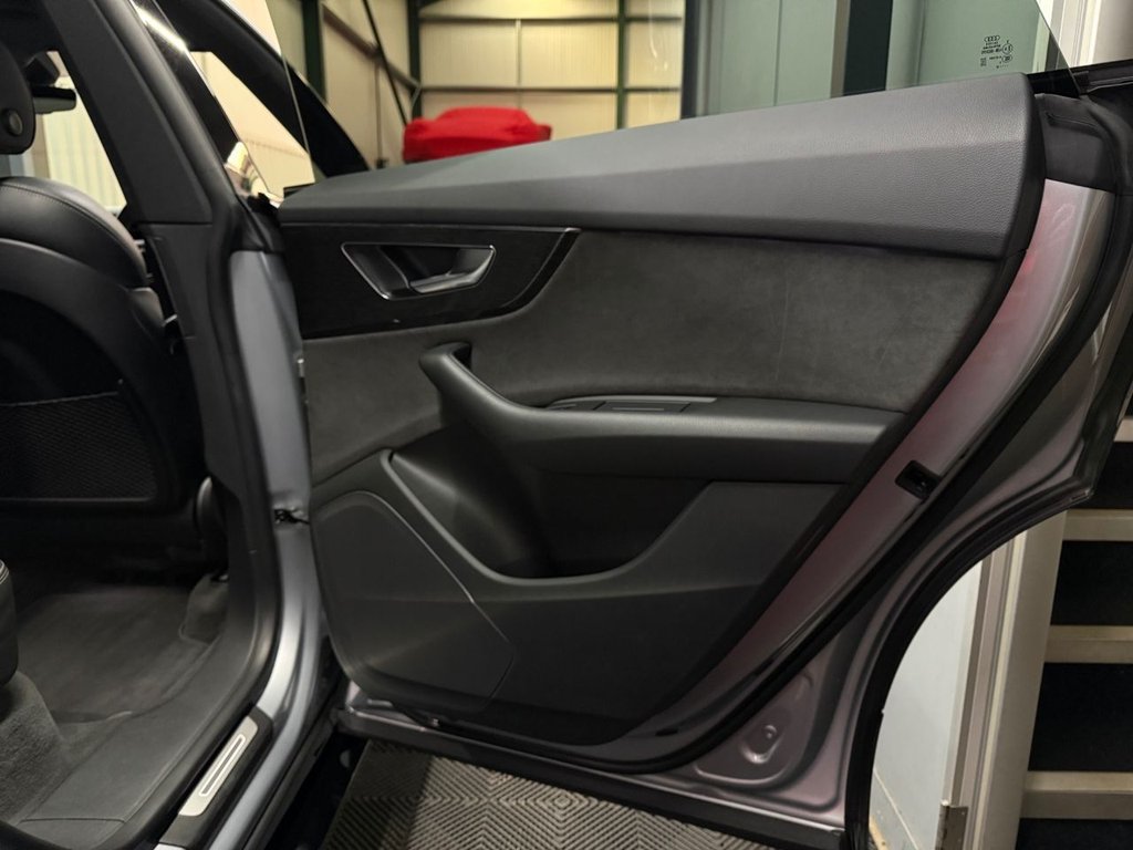 Used Audi Q8 2018 for sale - 77133129: Photo 46