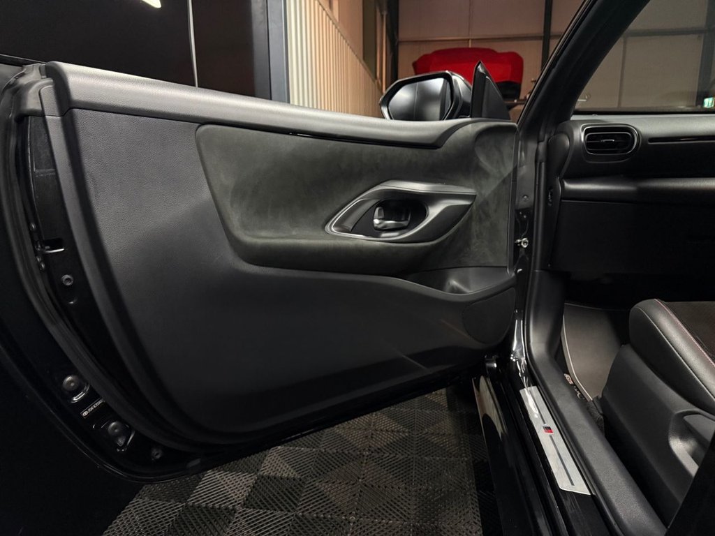 Used Toyota Yaris 2020 for sale - 76642181: Photo 49