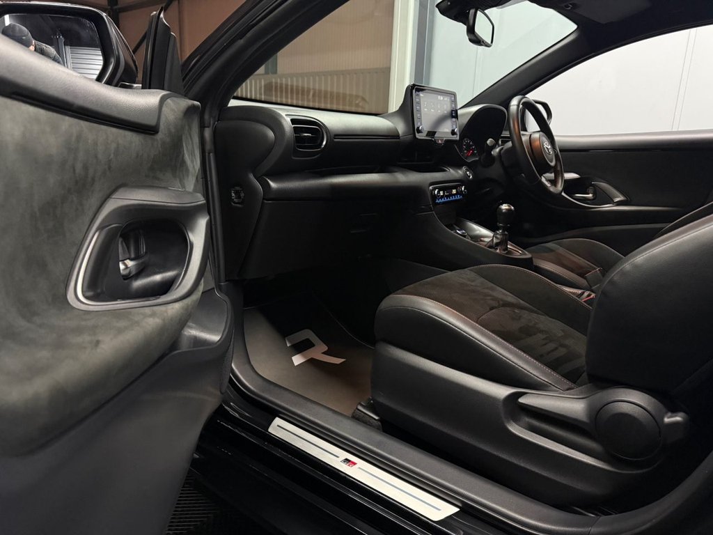 Used Toyota Yaris 2020 for sale - 76642181: Photo 50