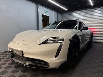 Used Porsche Taycan 2023 for sale - 79782155: Photo