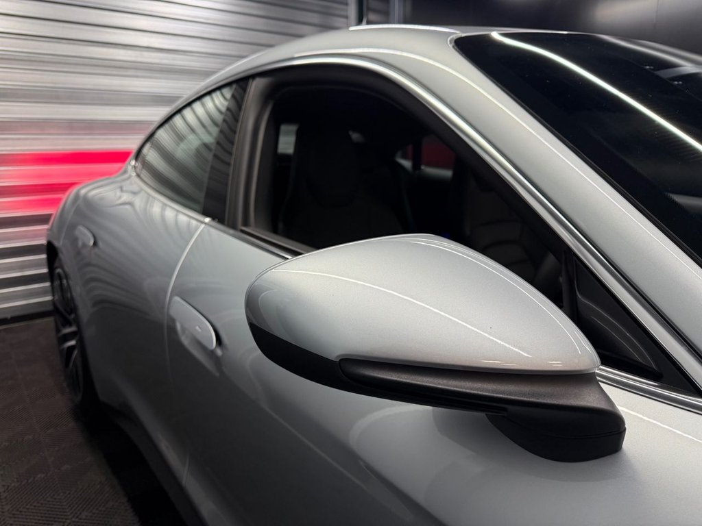 Used Porsche Taycan 2020 for sale - 77850190: Photo 19