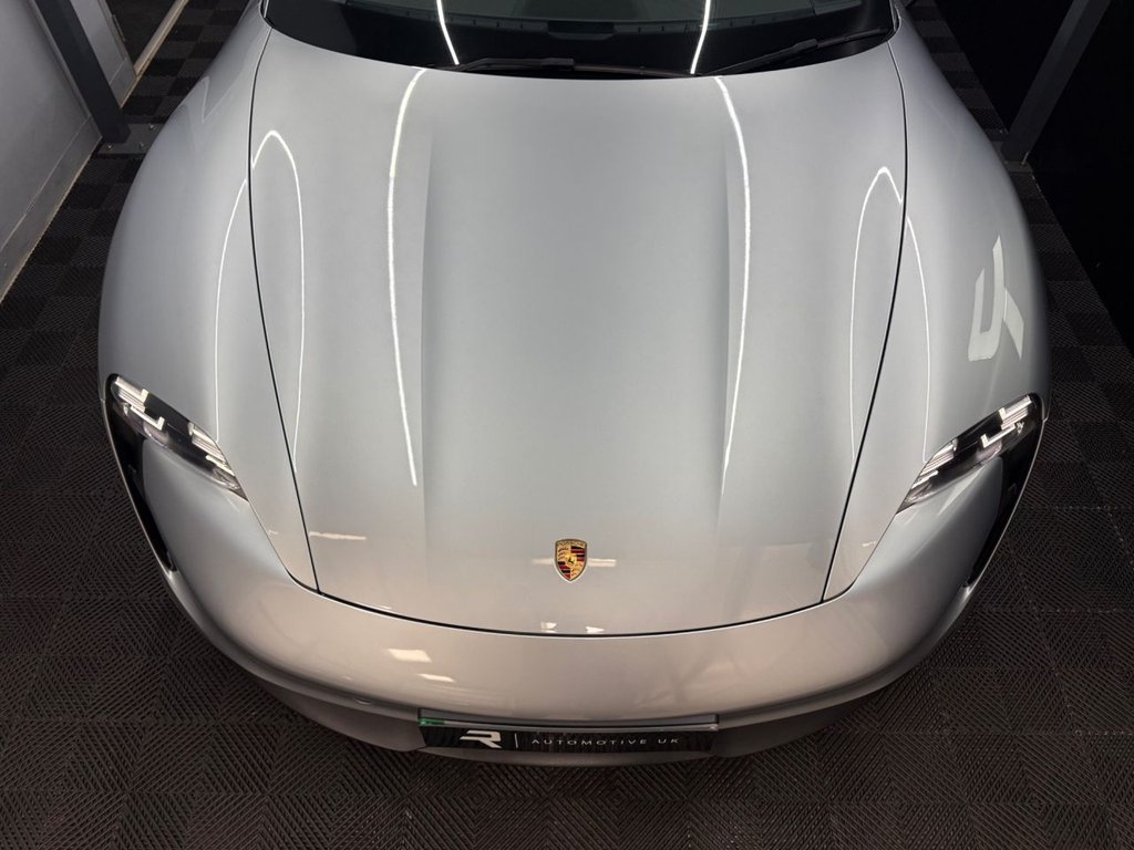 Used Porsche Taycan 2020 for sale - 77850190: Photo 26