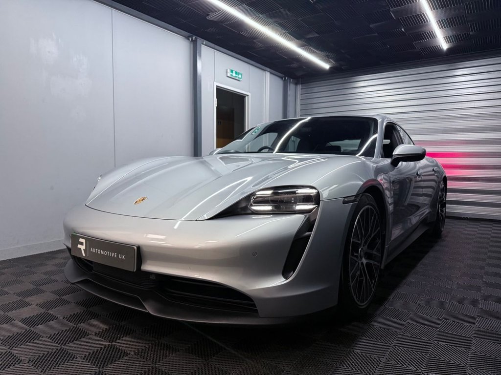 Used Porsche Taycan 2020 for sale - 77850190: Photo 3