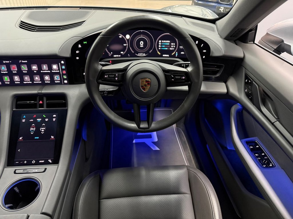 Used Porsche Taycan 2020 for sale - 77850190: Photo 41