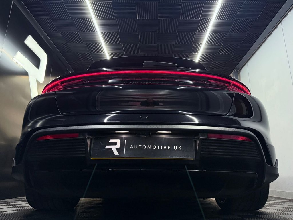 Used Porsche Taycan 2021 for sale - 76356312: Photo 13