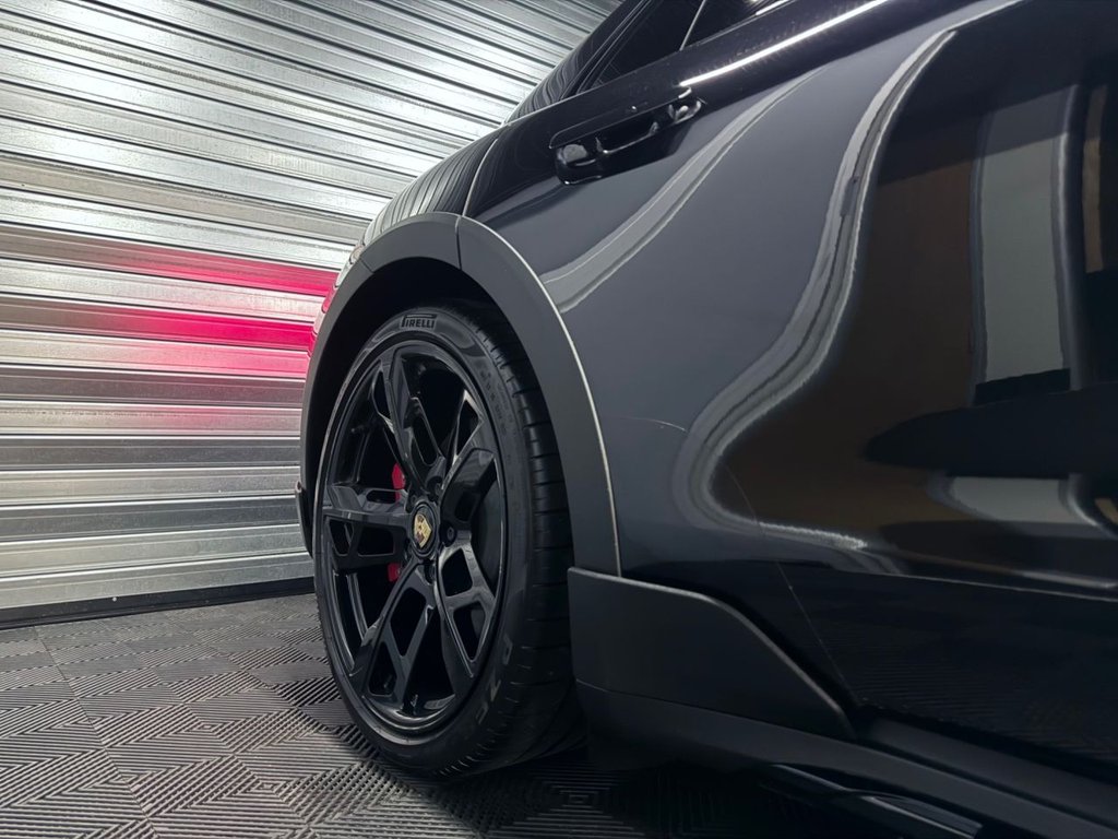 Used Porsche Taycan 2021 for sale - 76356312: Photo 17