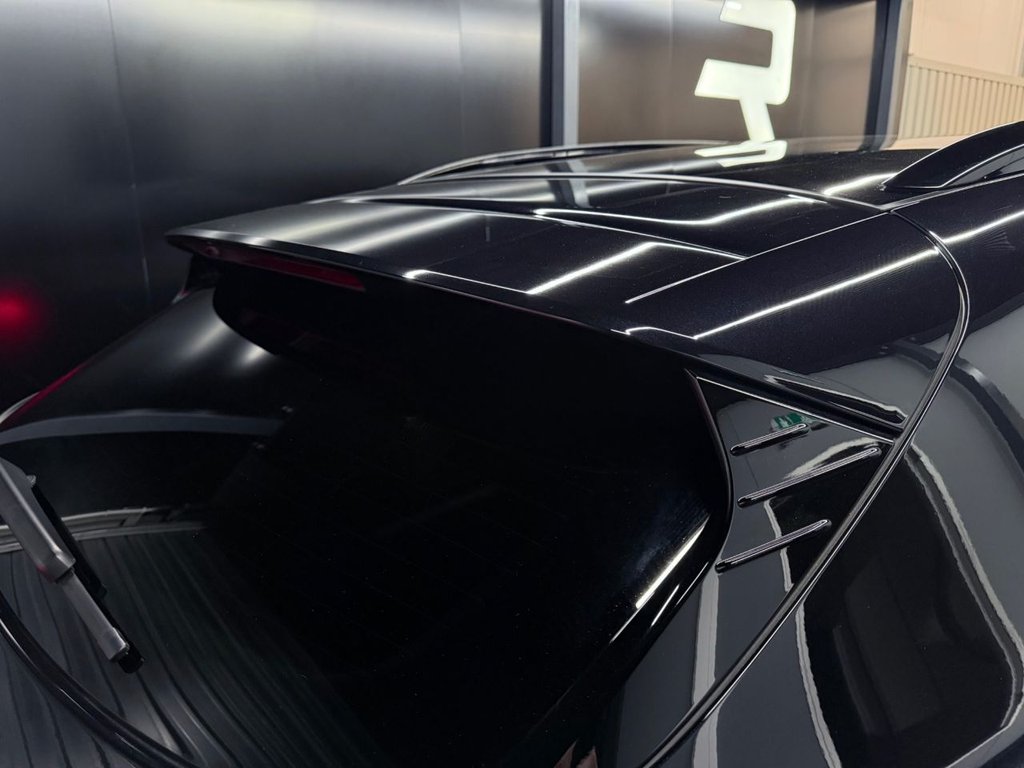 Used Porsche Taycan 2021 for sale - 76356312: Photo 33