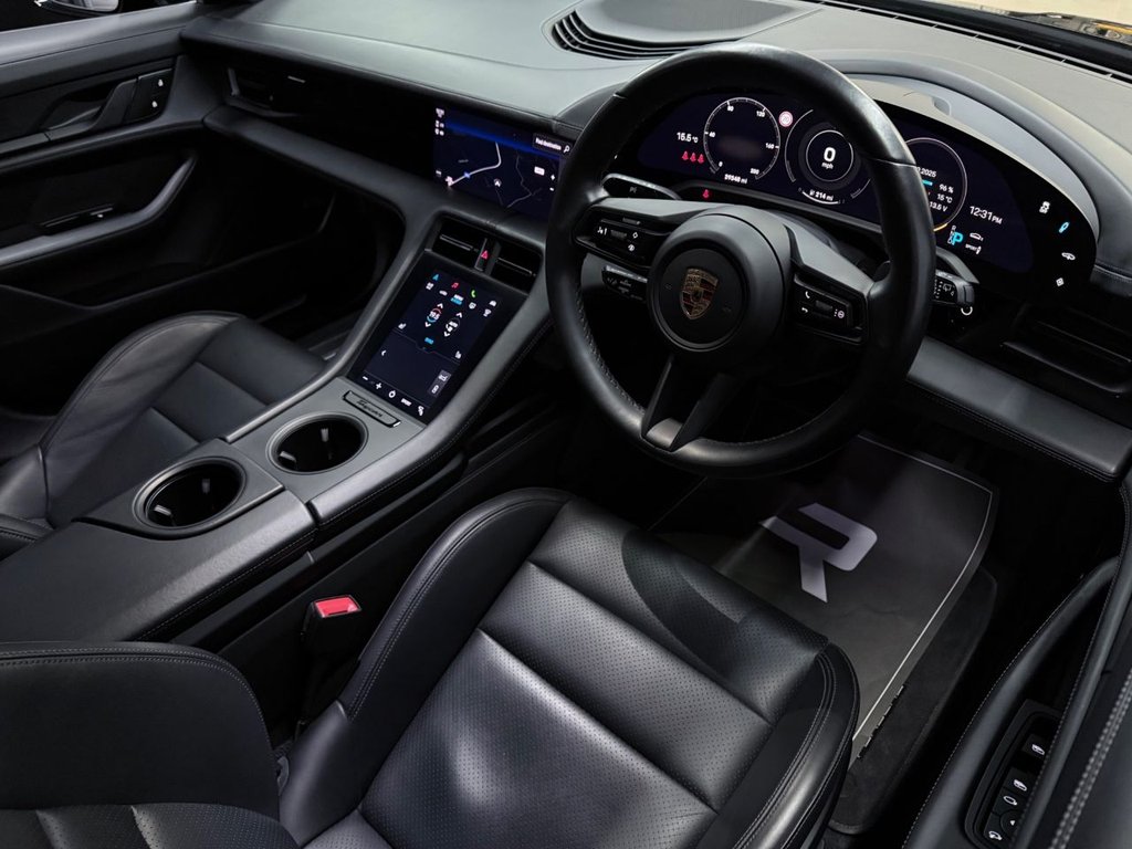 Used Porsche Taycan 2021 for sale - 76356312: Photo 48