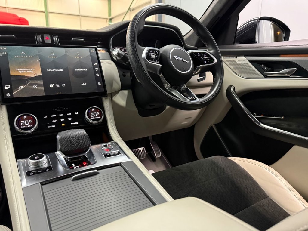 Used Jaguar F-Pace 2021 for sale - 76654545: Photo 40