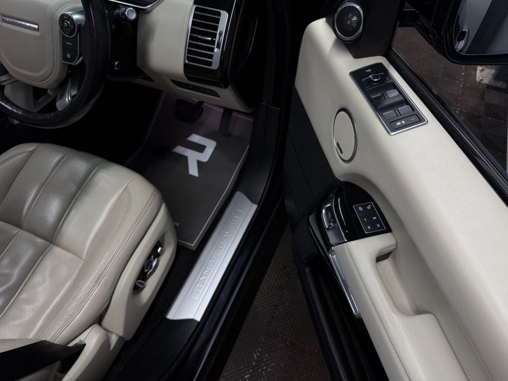Used Land Rover Range Rover 2017 for sale - 77780176: Photo 28