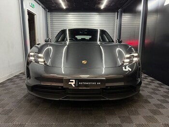 Used Porsche Taycan 2021 for sale - 75286673: Photo