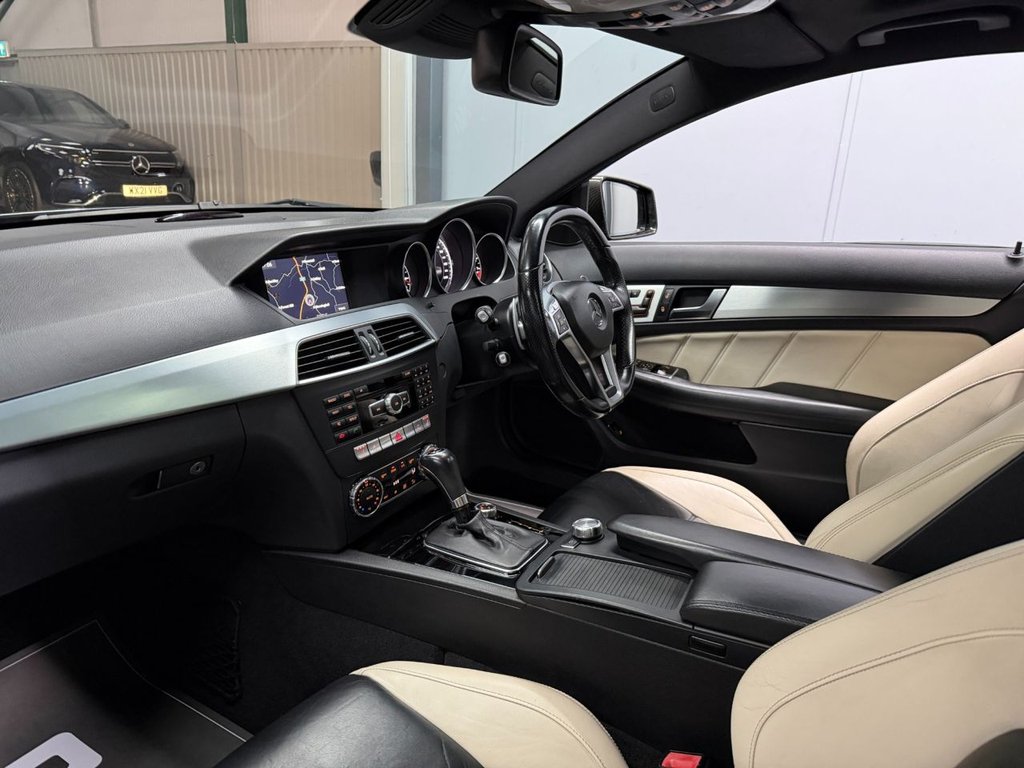 Used Mercedes-Benz C Class 2012 for sale - 77879747: Photo 40