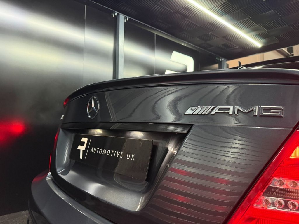 Used Mercedes-Benz C Class 2012 for sale - 77879747: Photo 44