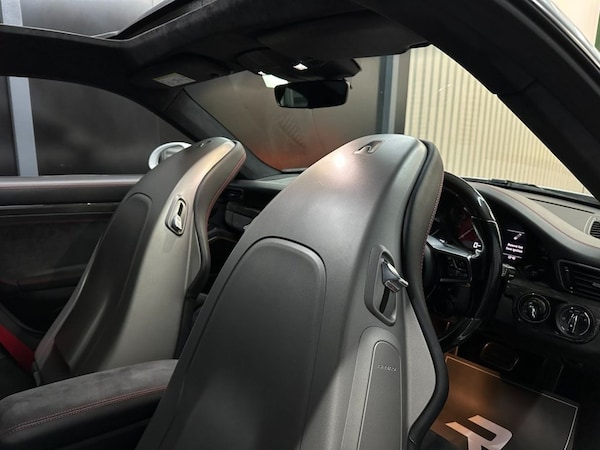 Used Porsche 911 2018 for sale - 75456734: Photo 41