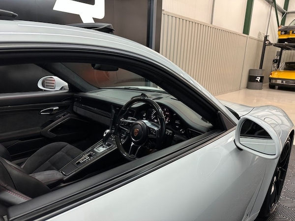 Used Porsche 911 2018 for sale - 75456734: Photo 44