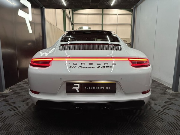 Used Porsche 911 2018 for sale - 75456734: Photo 9