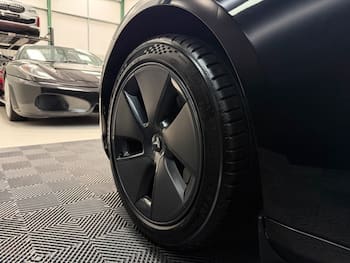 Used Tesla Model 3 2021 for sale - 79738656: Photo
