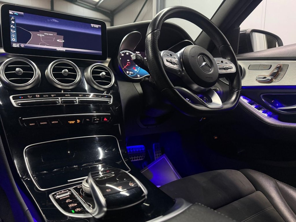 Used Mercedes-Benz C Class 2019 for sale - 76768168: Photo 5