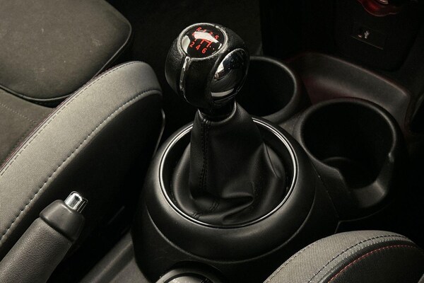 Used MINI Hatch 2022 for sale - 75634552: Photo 10