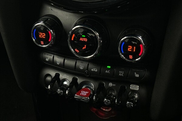 Used MINI Hatch 2022 for sale - 75634552: Photo 23