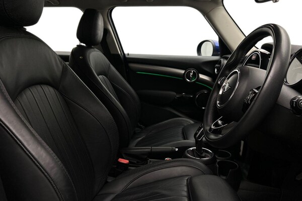 Used MINI Hatch 2019 for sale - 76137255: Photo 11