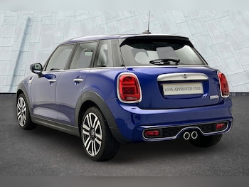 Used MINI Hatch 2019 for sale - 76137255: Photo 2
