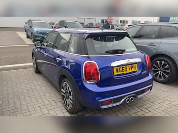 Used MINI Hatch 2019 for sale - 76137255: Photo 3