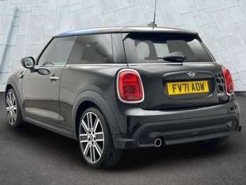 Used MINI Hatch 2021 for sale - 75103021: Photo
