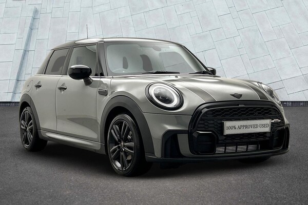 Used MINI Hatch 2022 for sale - 75635030: Photo 1