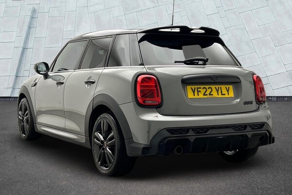 Used MINI Hatch 2022 for sale - 75635030: Photo 2