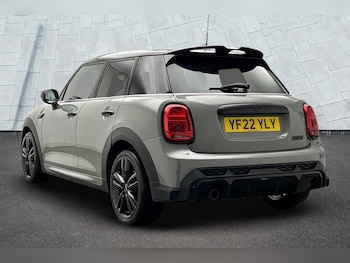 Used MINI Hatch 2022 for sale - 75635030: Photo 2