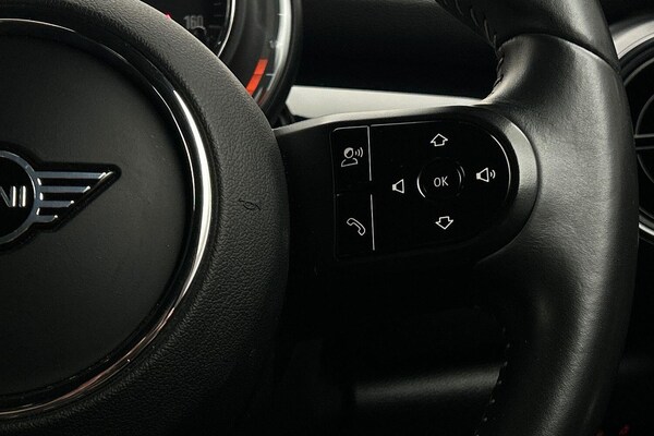 Used MINI Hatch 2022 for sale - 75635312: Photo 18