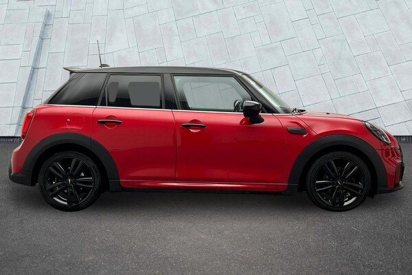 Used MINI Hatch 2022 for sale - 75635312: Photo 3