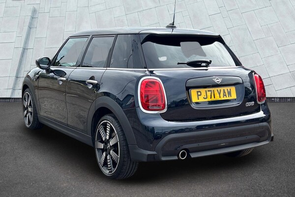 Used MINI Hatch 2021 for sale - 75400622: Photo 2