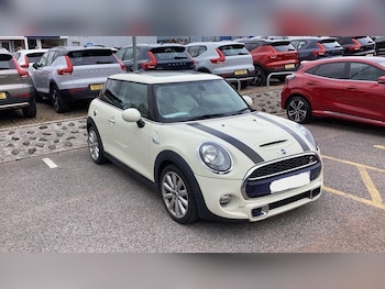 Used MINI Hatch 2015 for sale - 75531638: Photo