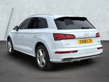 Used Audi Q5 2019 for sale - 75635396: Photo