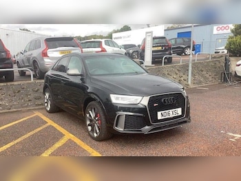 Audi - RS Q3