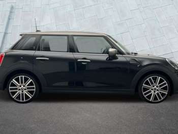 Used MINI Hatch 2023 for sale - 75257370: Photo