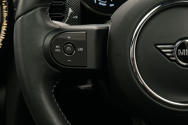 Used MINI Hatch 2024 for sale - 76084354: Photo 17
